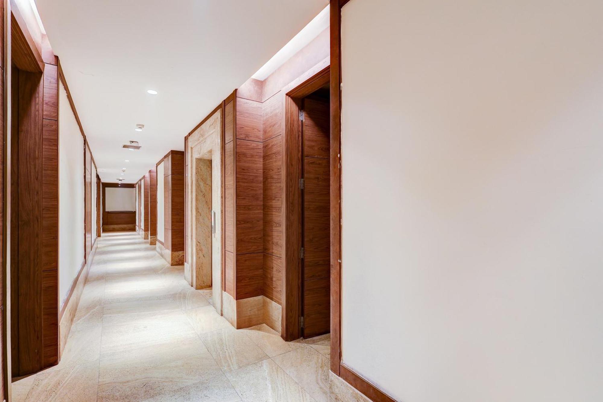 Super Townhouse Chhatarpur Near Metro Park Neu-Delhi Exterior foto